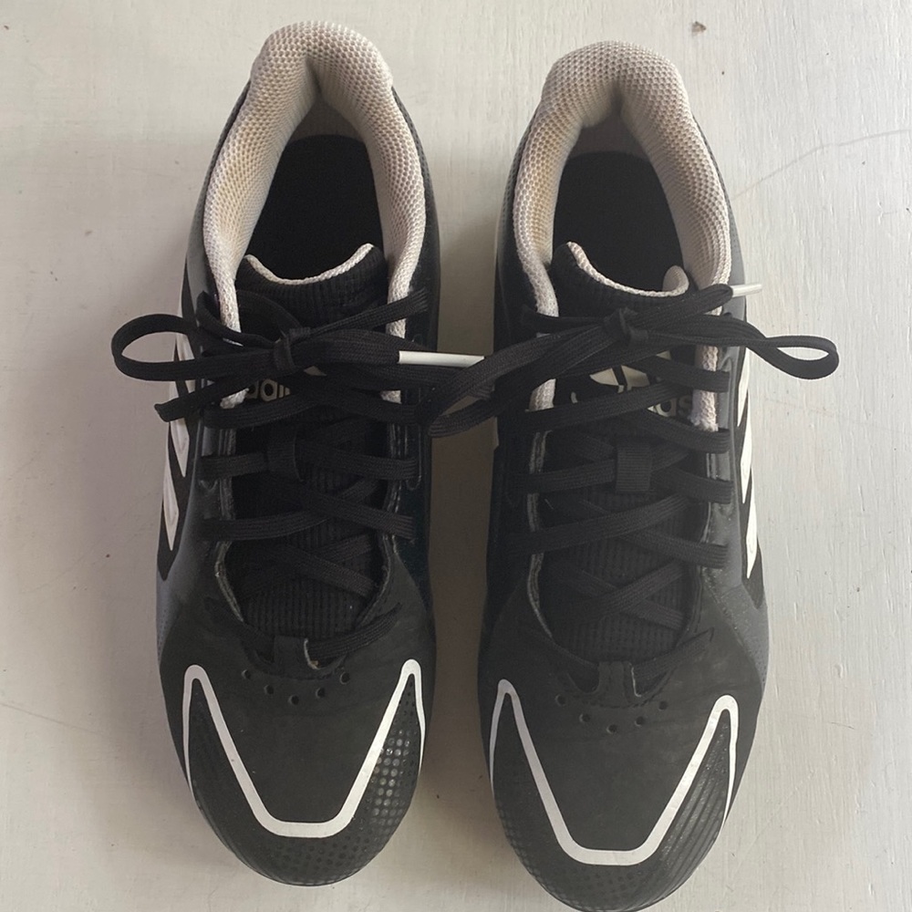 Women’s 7.5 Adidas Cleats